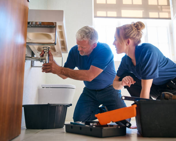 Best Residential Plumbing Services  in Menomonee Falls, WI